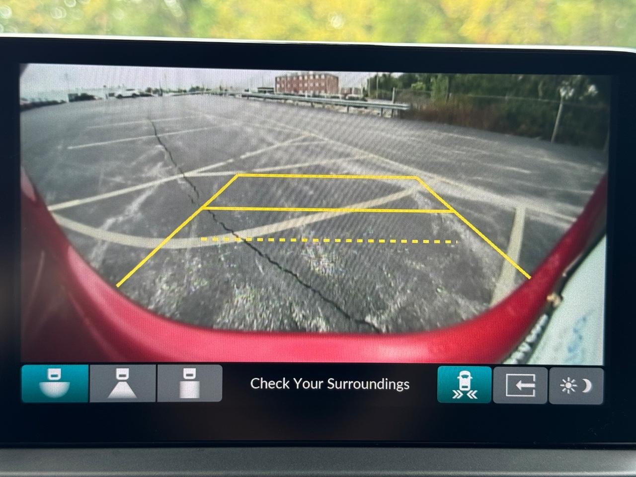 Honda Pilot Vehicle Full-screen Gallery Image 25