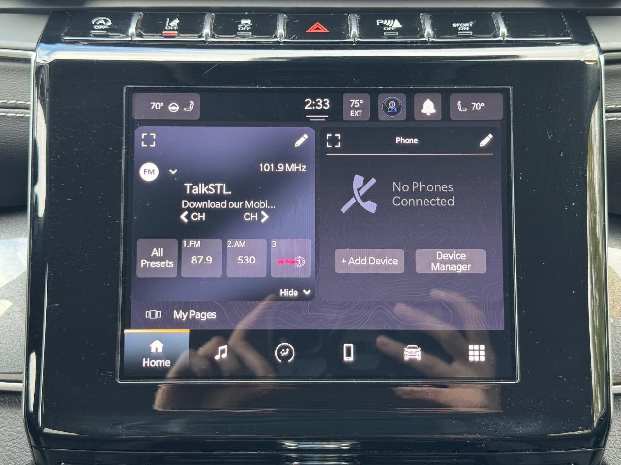 Jeep Grand Cherokee L Vehicle Full-screen Gallery Image 14