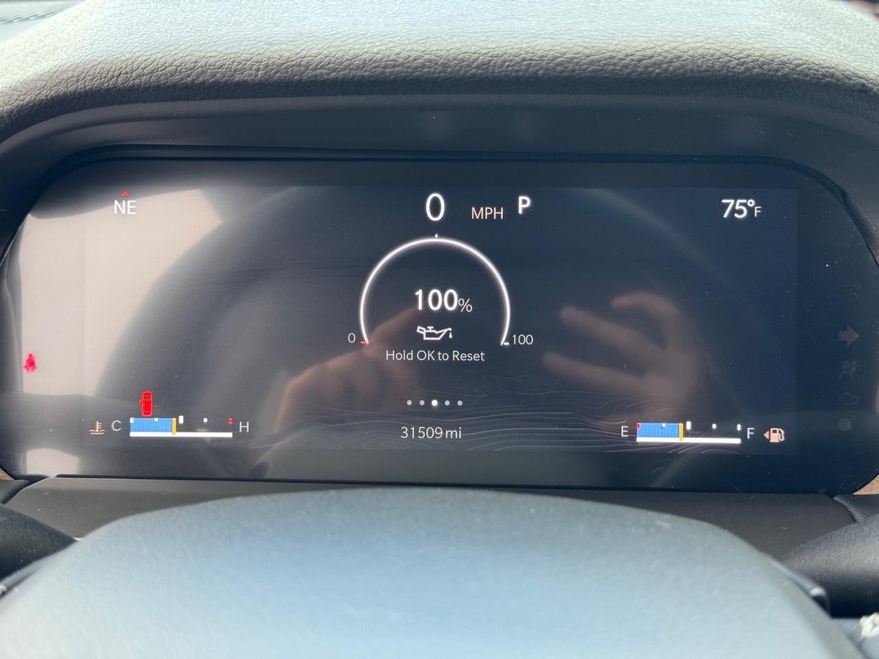 Jeep Grand Cherokee L Vehicle Full-screen Gallery Image 20