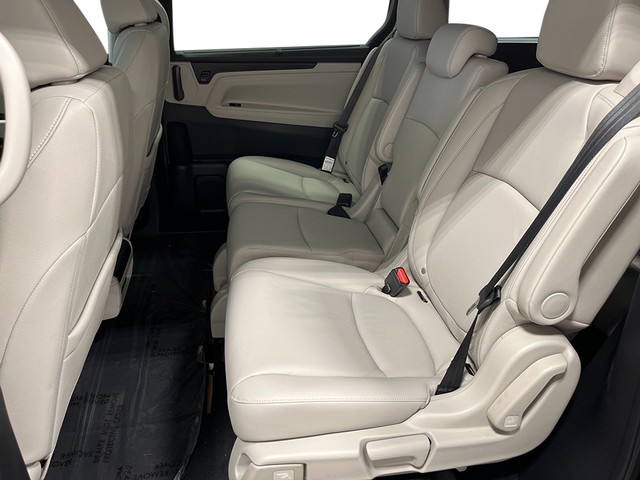 Honda Odyssey Vehicle Full-screen Gallery Image 24