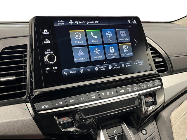 Honda Odyssey Vehicle Full-screen Gallery Image 19