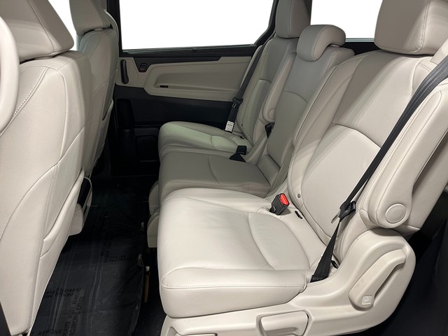 Honda Odyssey Vehicle Full-screen Gallery Image 24