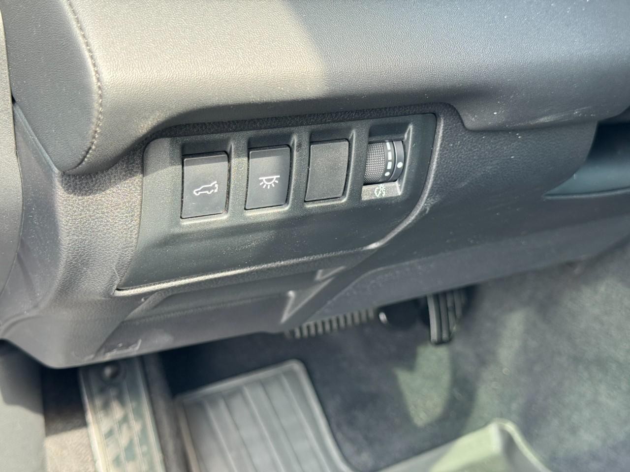 Subaru Ascent Vehicle Full-screen Gallery Image 18