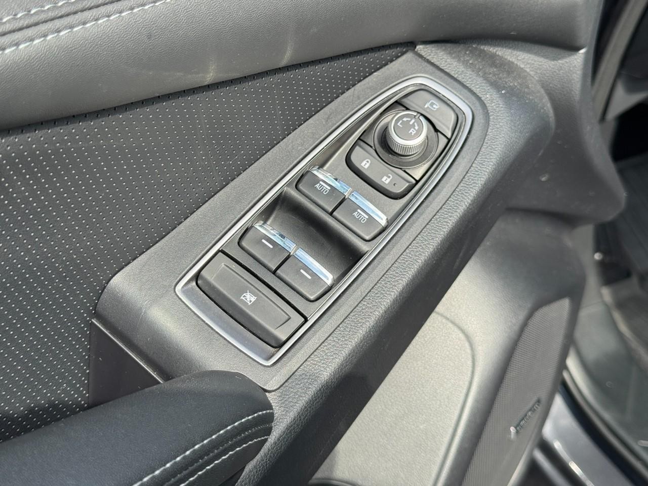 Subaru Ascent Vehicle Full-screen Gallery Image 26