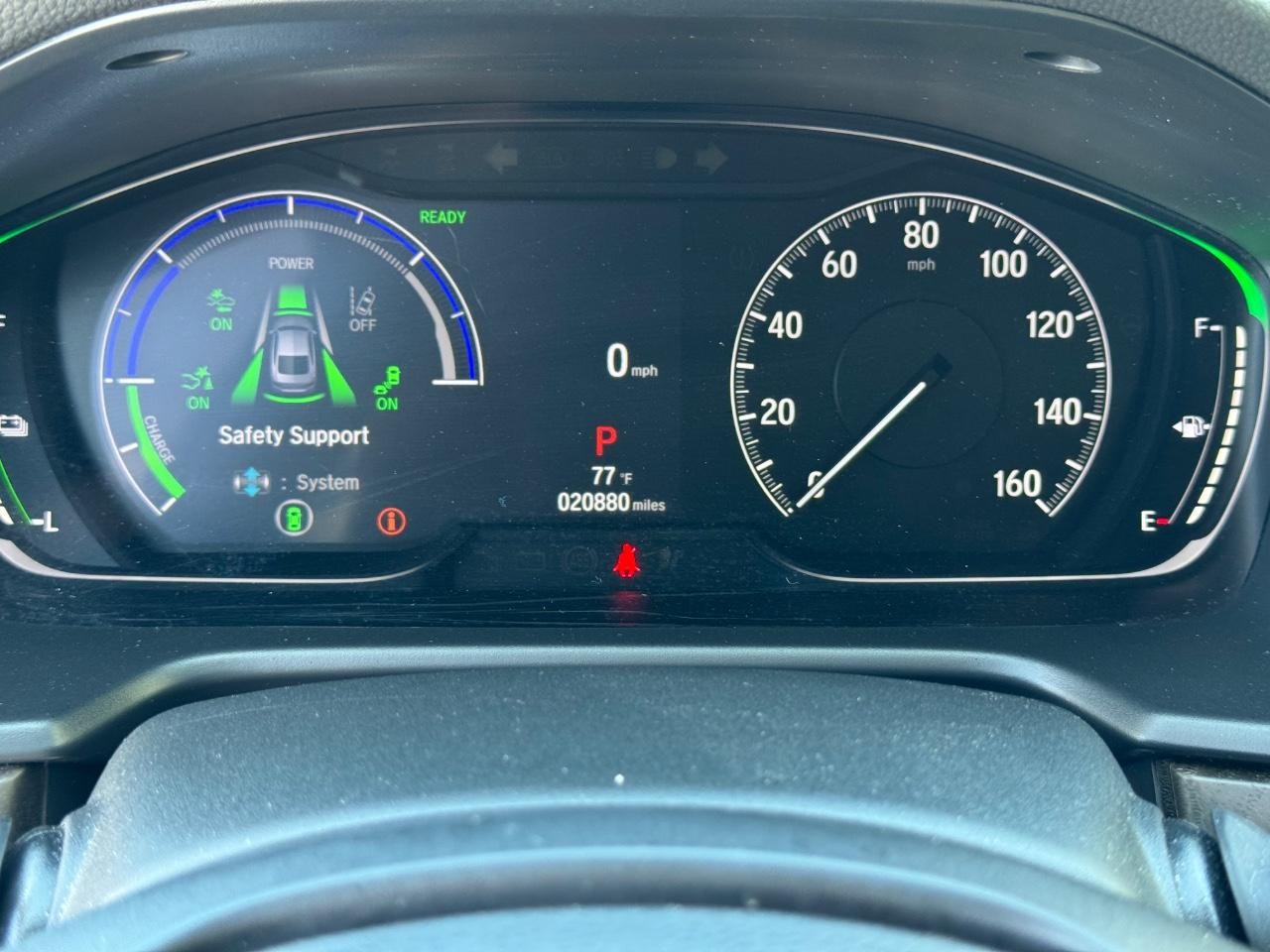 Honda Accord Hybrid Vehicle Full-screen Gallery Image 20