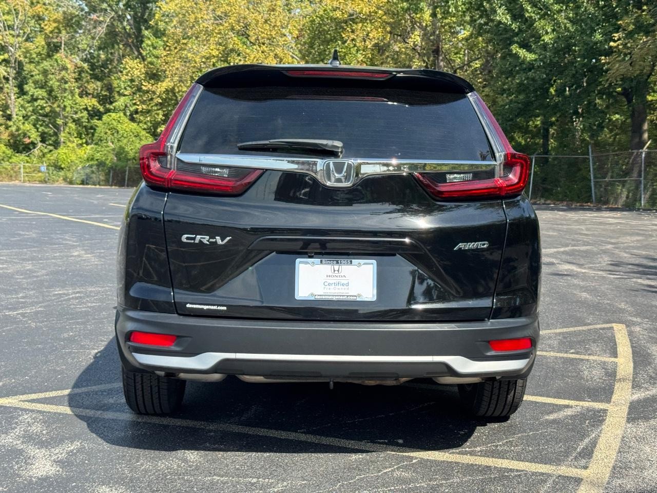 Honda CR-V Vehicle Full-screen Gallery Image 05