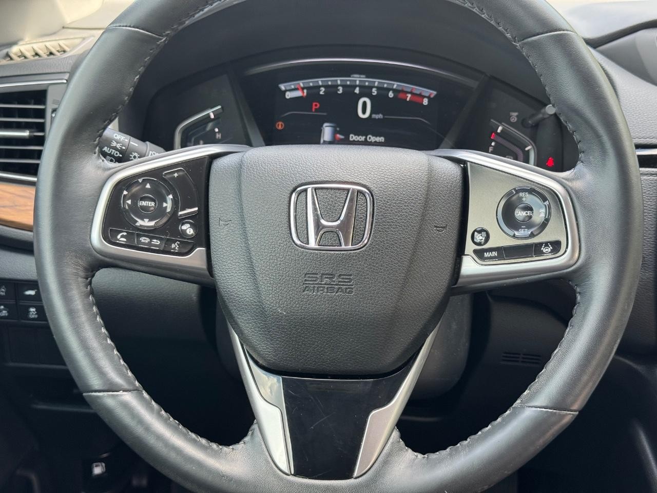 Honda CR-V Vehicle Full-screen Gallery Image 12