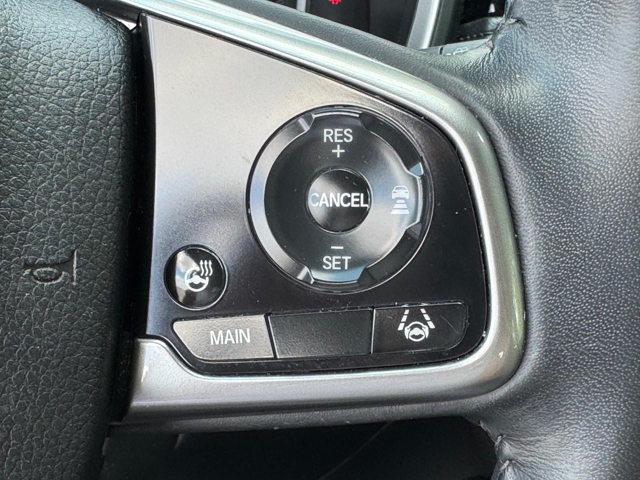 Honda CR-V Vehicle Full-screen Gallery Image 21