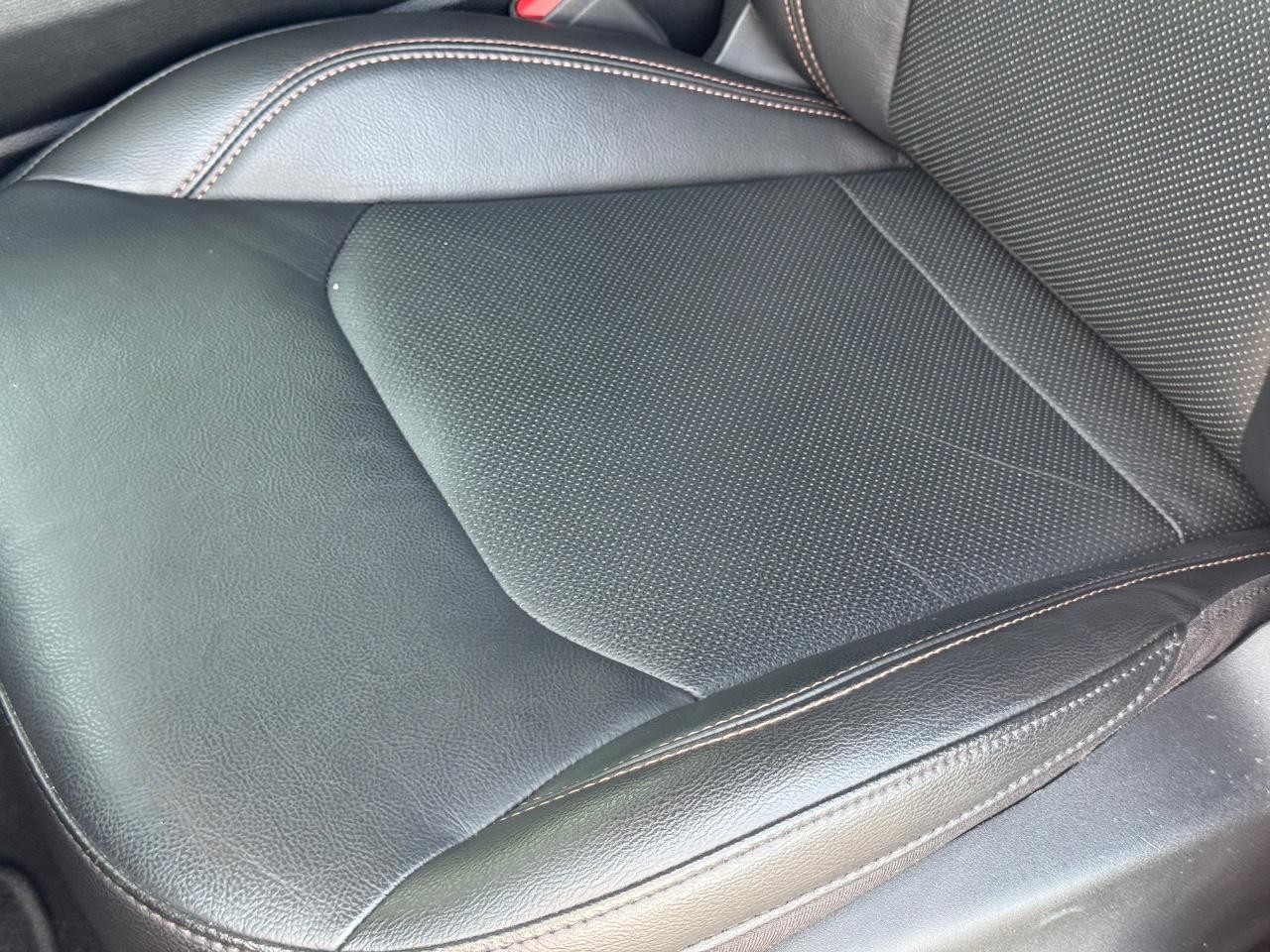 Jeep Compass Vehicle Full-screen Gallery Image 25