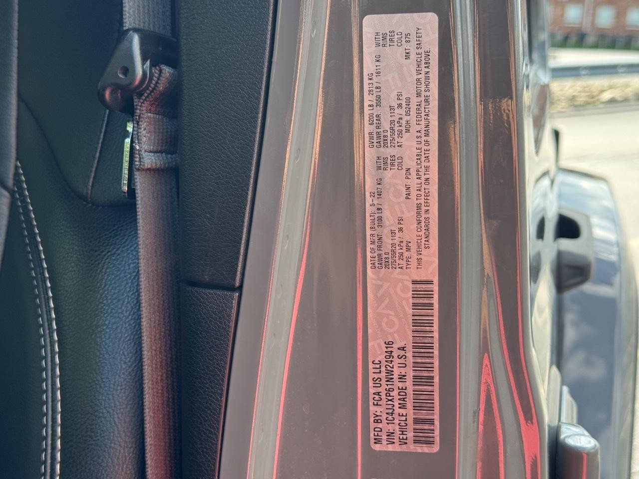 Jeep Wrangler 4xe Vehicle Full-screen Gallery Image 26