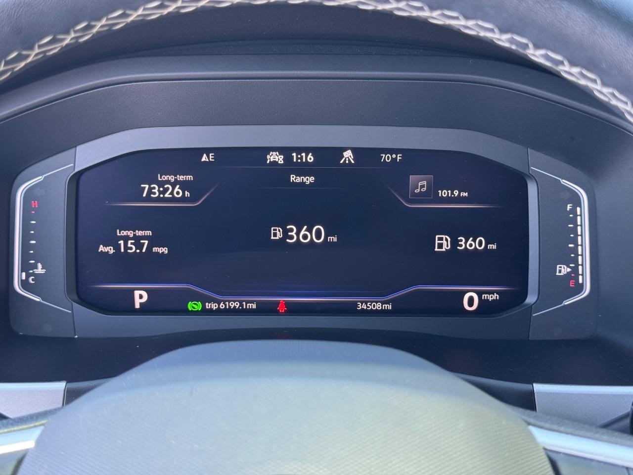 Volkswagen Atlas Cross Sport Vehicle Full-screen Gallery Image 20