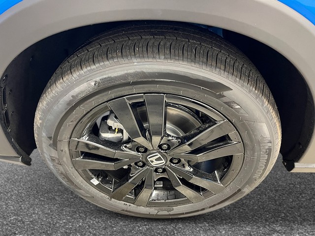 Honda HR-V Vehicle Full-screen Gallery Image 11