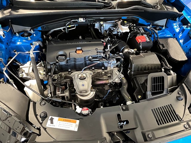 Honda HR-V Vehicle Full-screen Gallery Image 12