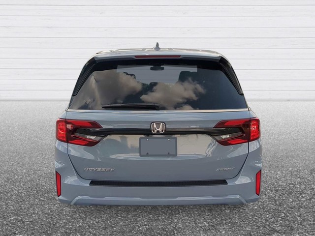 Honda Odyssey Vehicle Full-screen Gallery Image 04
