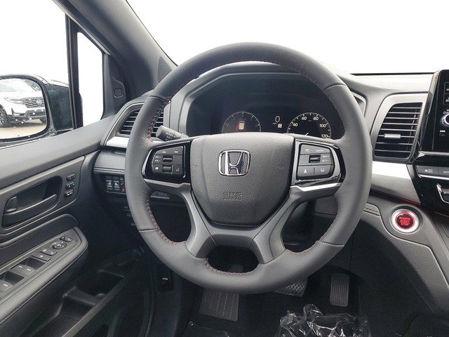 Honda Odyssey Vehicle Full-screen Gallery Image 13