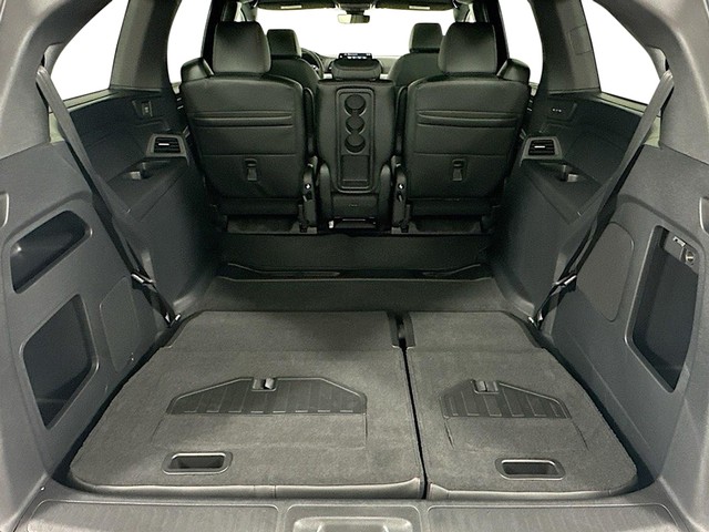 Honda Odyssey Vehicle Full-screen Gallery Image 24