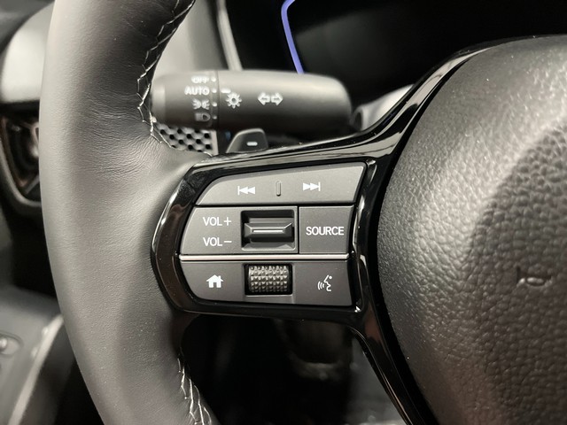 Honda Civic Sedan Vehicle Full-screen Gallery Image 17