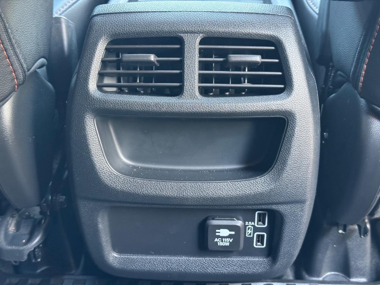 Honda Passport Vehicle Full-screen Gallery Image 16