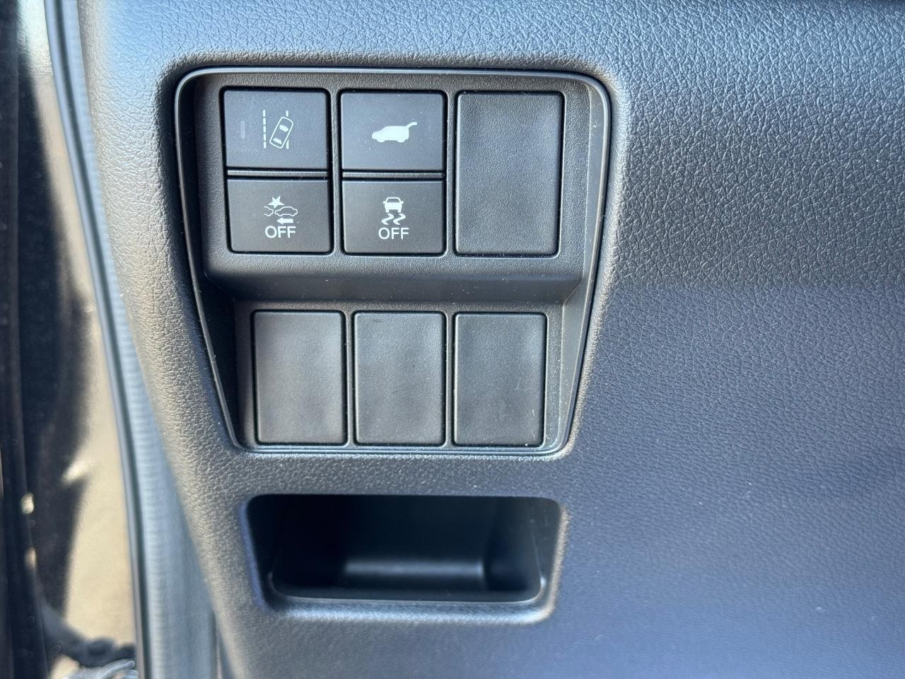 Honda CR-V Vehicle Full-screen Gallery Image 22