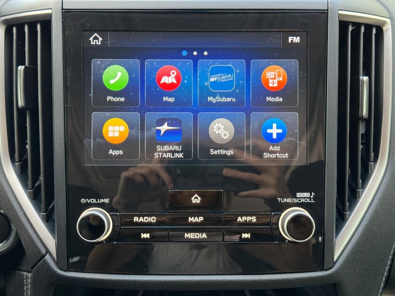 Subaru Forester Vehicle Full-screen Gallery Image 13