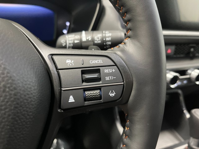 Honda CR-V Hybrid Vehicle Full-screen Gallery Image 19