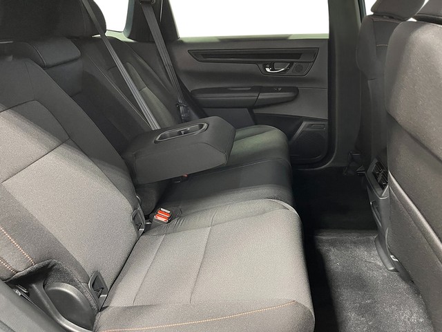 Honda CR-V Hybrid Vehicle Full-screen Gallery Image 28