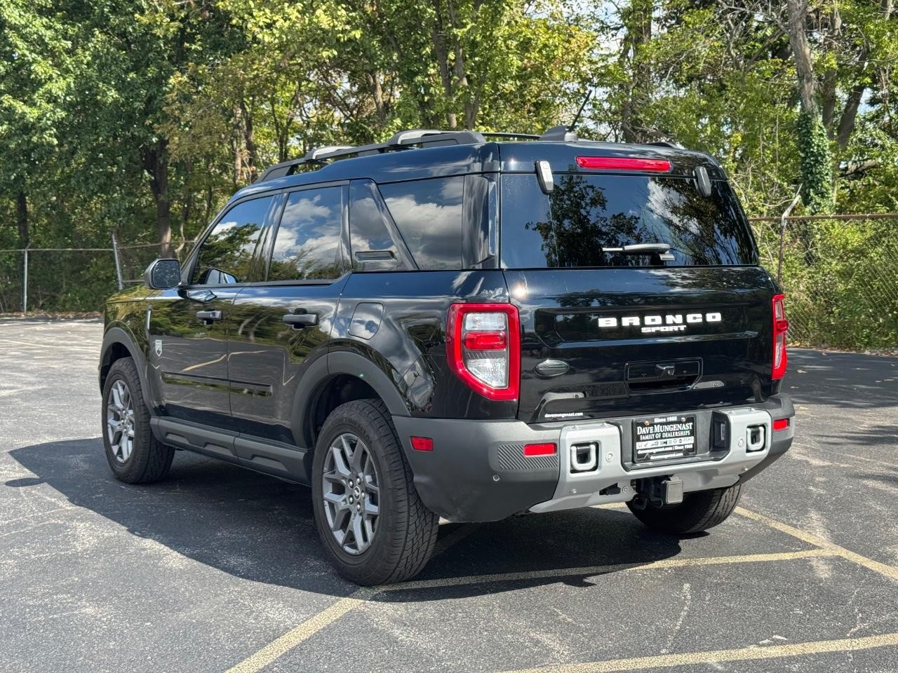 Ford Bronco Sport Vehicle Full-screen Gallery Image 06