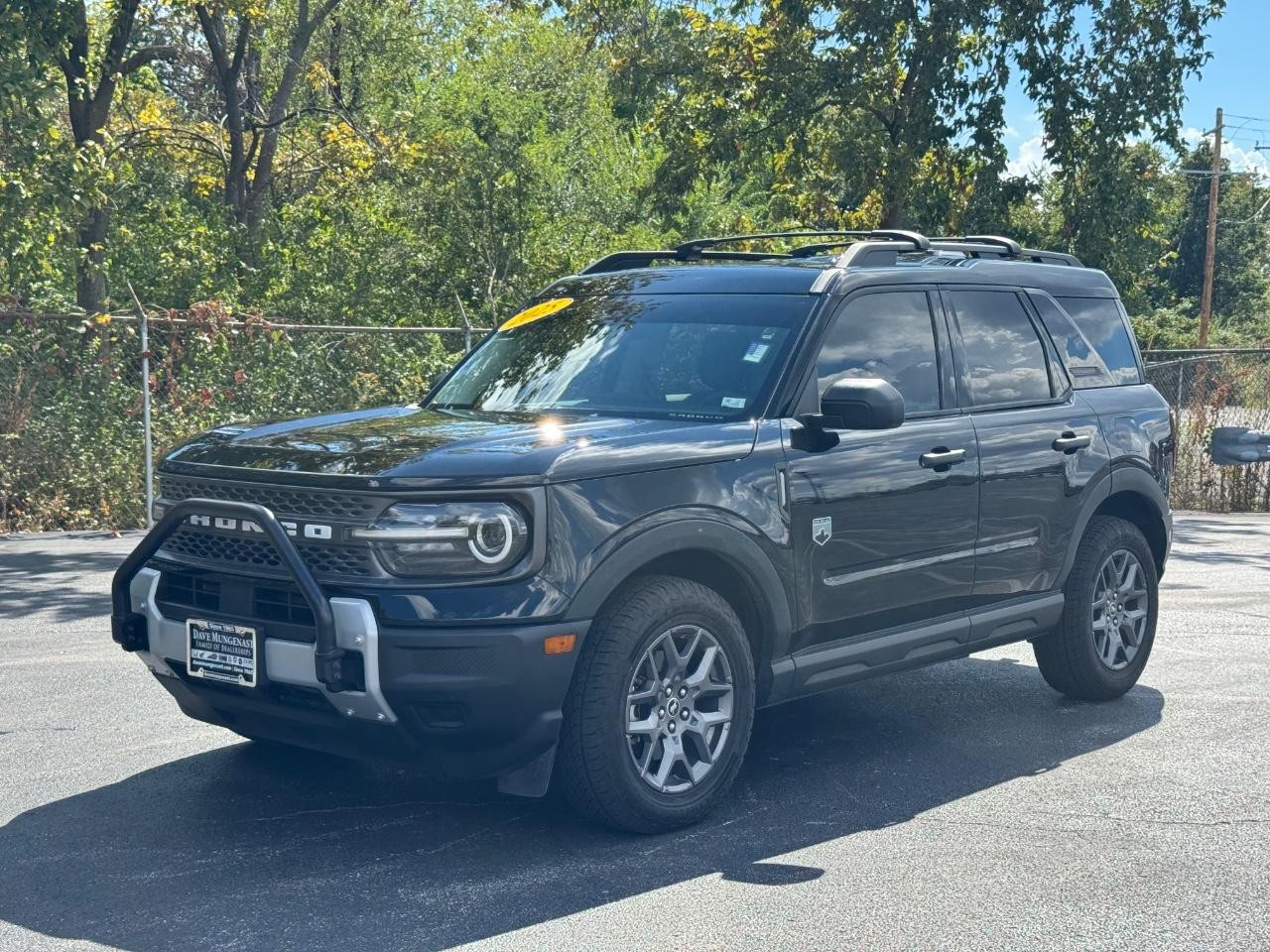 Ford Bronco Sport Vehicle Full-screen Gallery Image 08