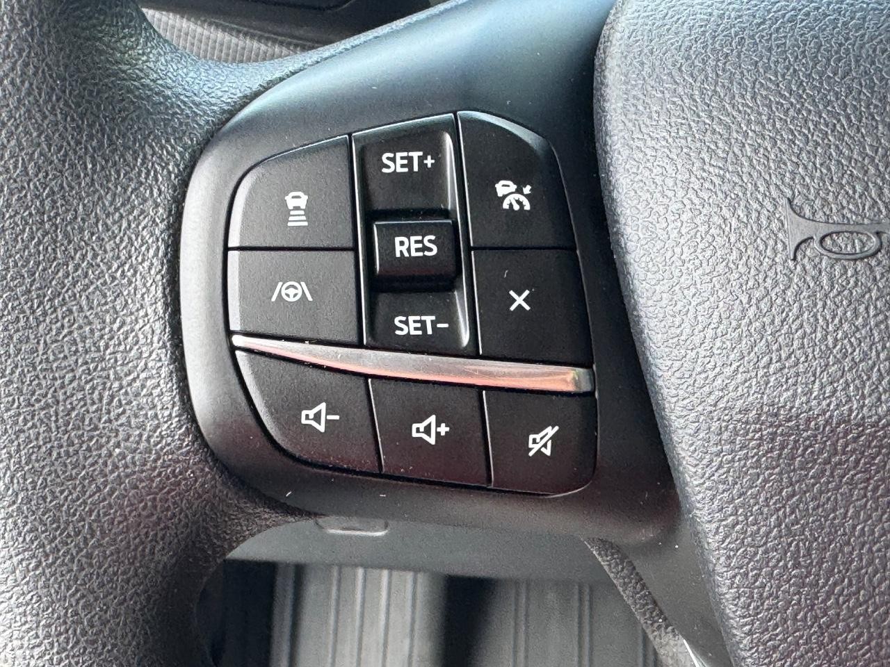 Ford Bronco Sport Vehicle Full-screen Gallery Image 20