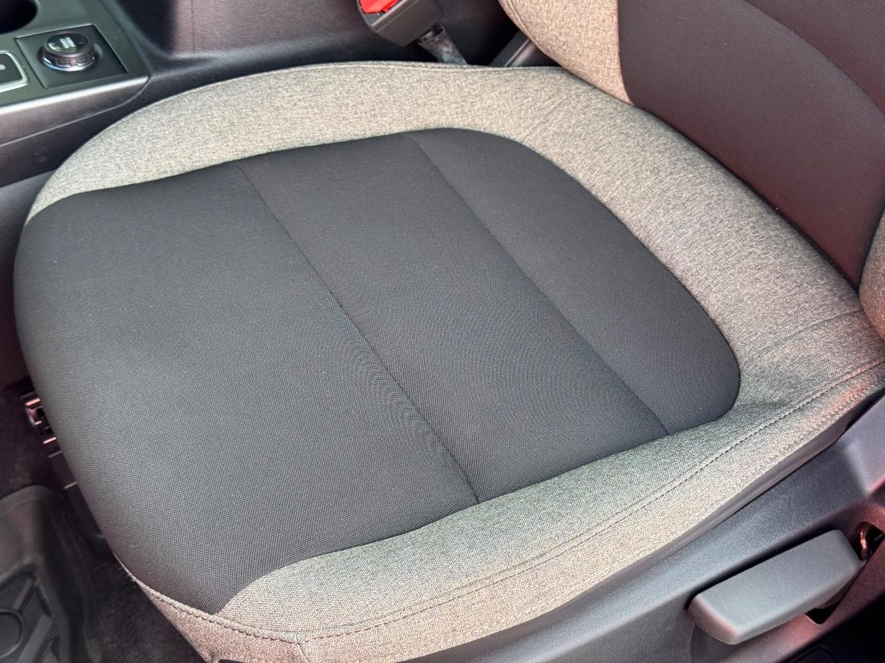 Ford Bronco Sport Vehicle Full-screen Gallery Image 25