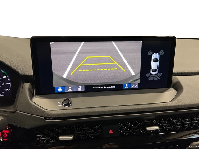 Honda Accord Hybrid Vehicle Full-screen Gallery Image 24