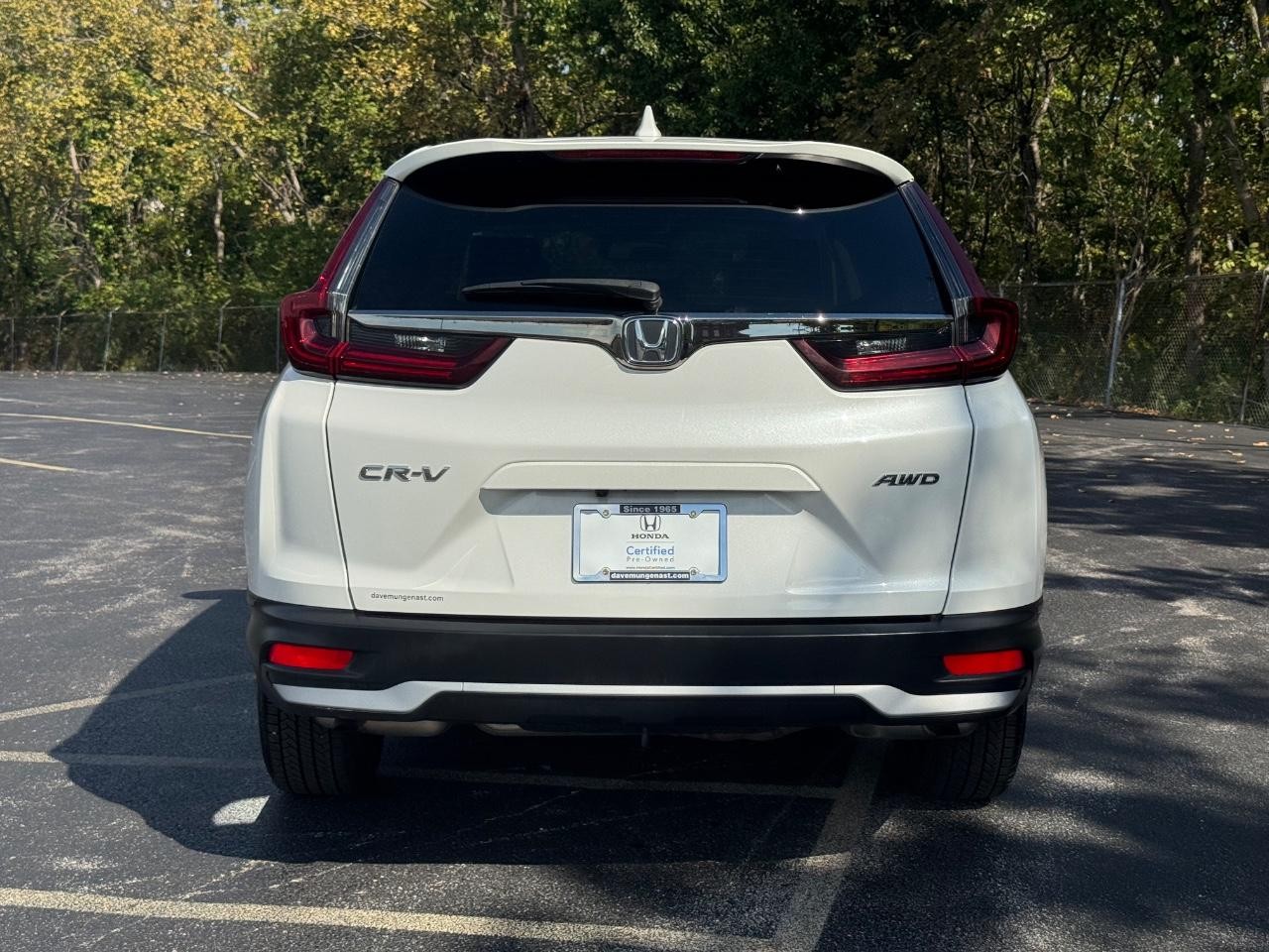 Honda CR-V Vehicle Full-screen Gallery Image 05