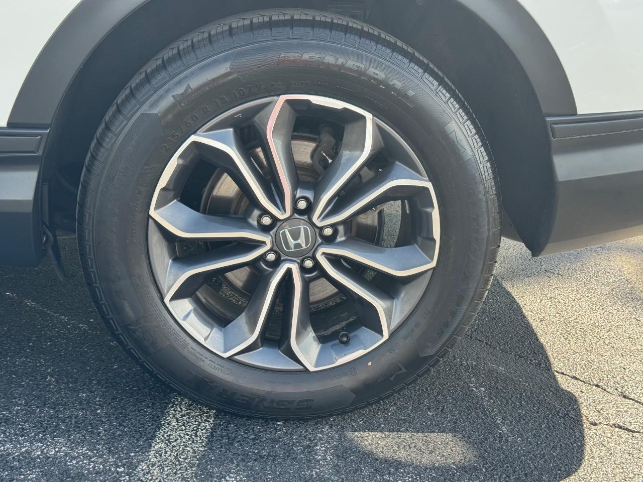 Honda CR-V Vehicle Full-screen Gallery Image 07