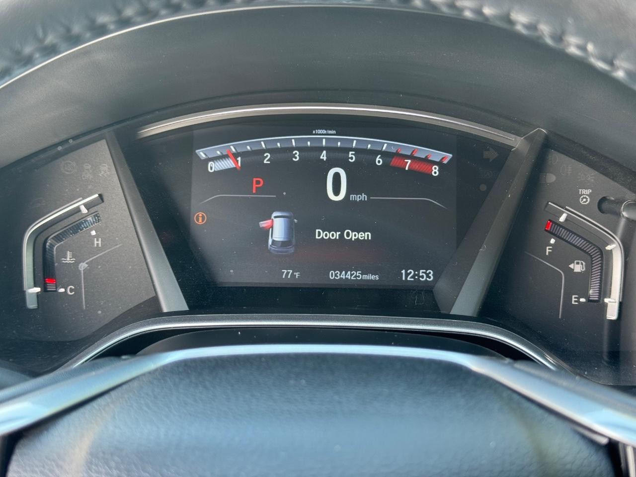 Honda CR-V Vehicle Full-screen Gallery Image 19