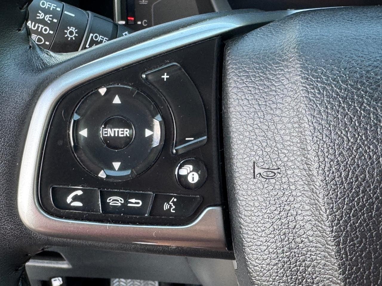 Honda CR-V Vehicle Full-screen Gallery Image 20