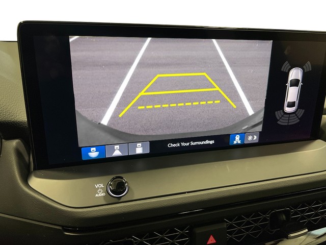 Honda Accord Hybrid Vehicle Full-screen Gallery Image 24