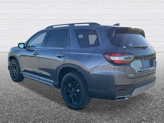 Honda Pilot Vehicle Full-screen Gallery Image 03