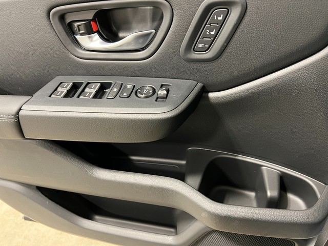 Honda Pilot Vehicle Full-screen Gallery Image 13