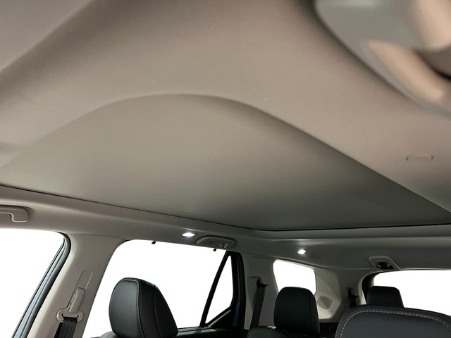 Honda Pilot Vehicle Full-screen Gallery Image 14