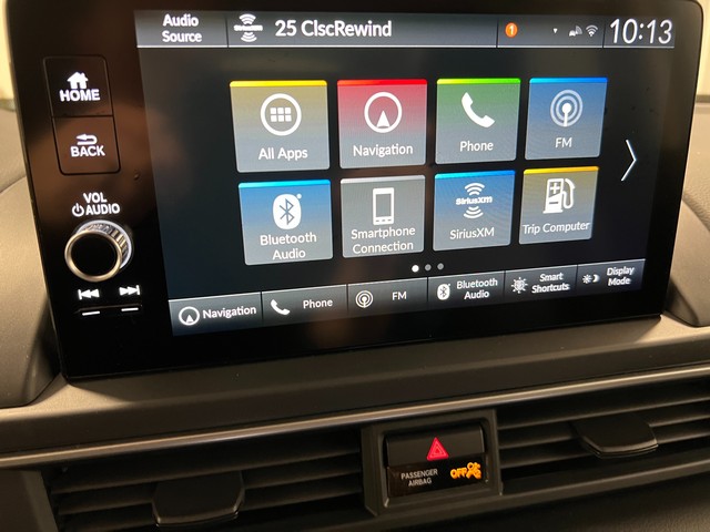 Honda Pilot Vehicle Full-screen Gallery Image 26