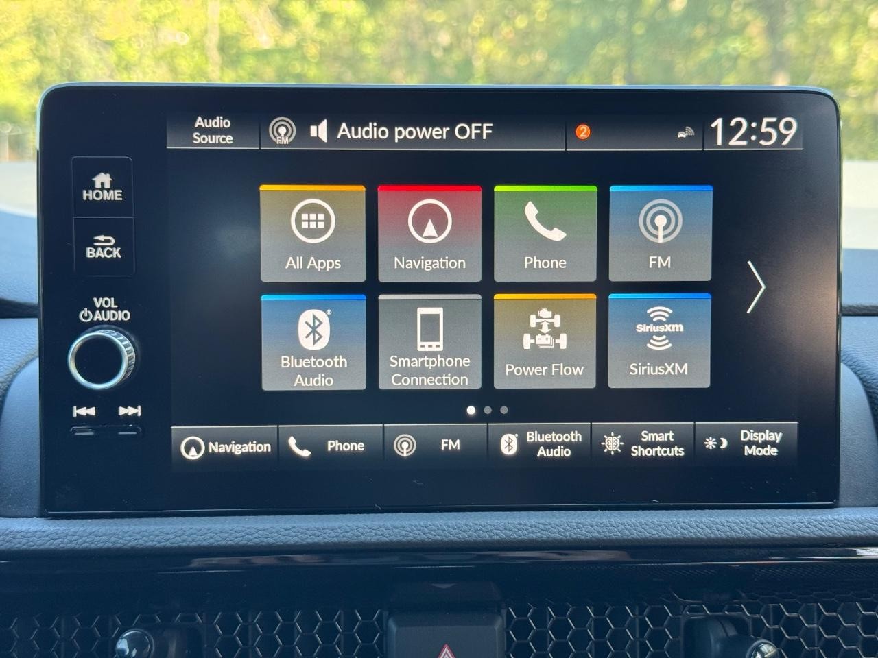 Honda CR-V Hybrid Vehicle Full-screen Gallery Image 13