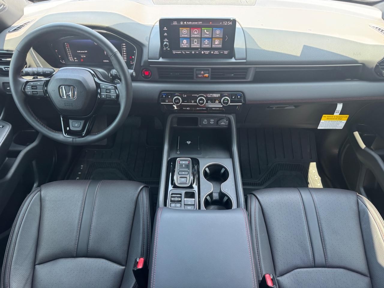 Honda Pilot Vehicle Full-screen Gallery Image 12