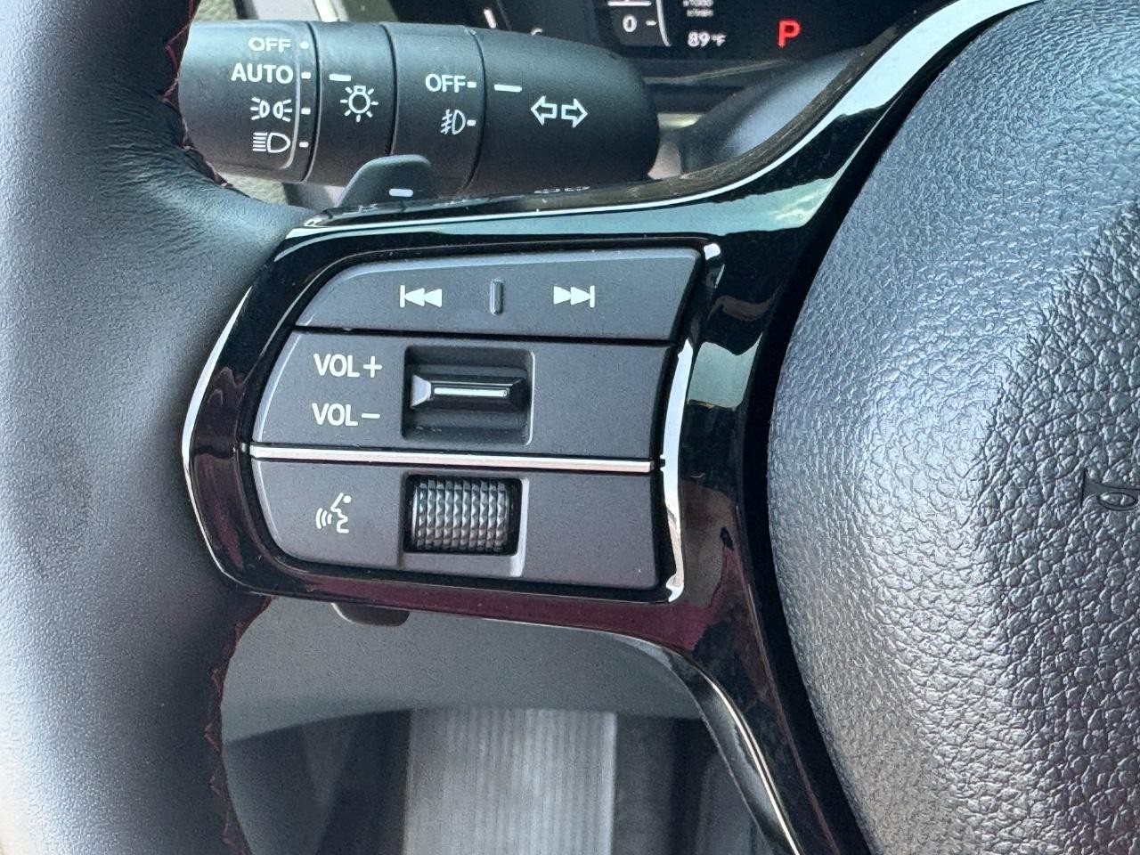 Honda Pilot Vehicle Full-screen Gallery Image 22