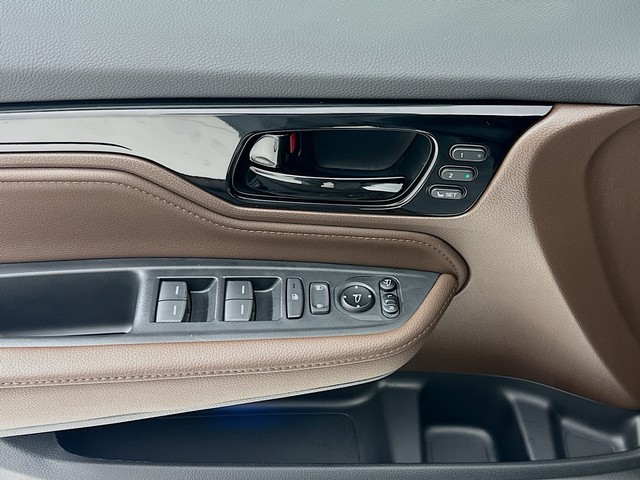 Honda Odyssey Vehicle Full-screen Gallery Image 17