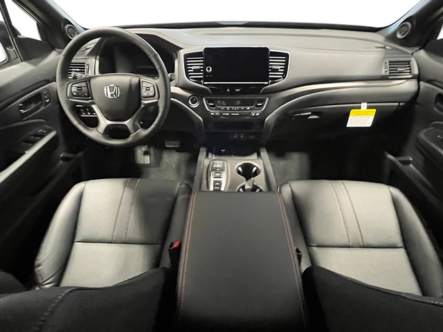 Honda Ridgeline Vehicle Full-screen Gallery Image 09