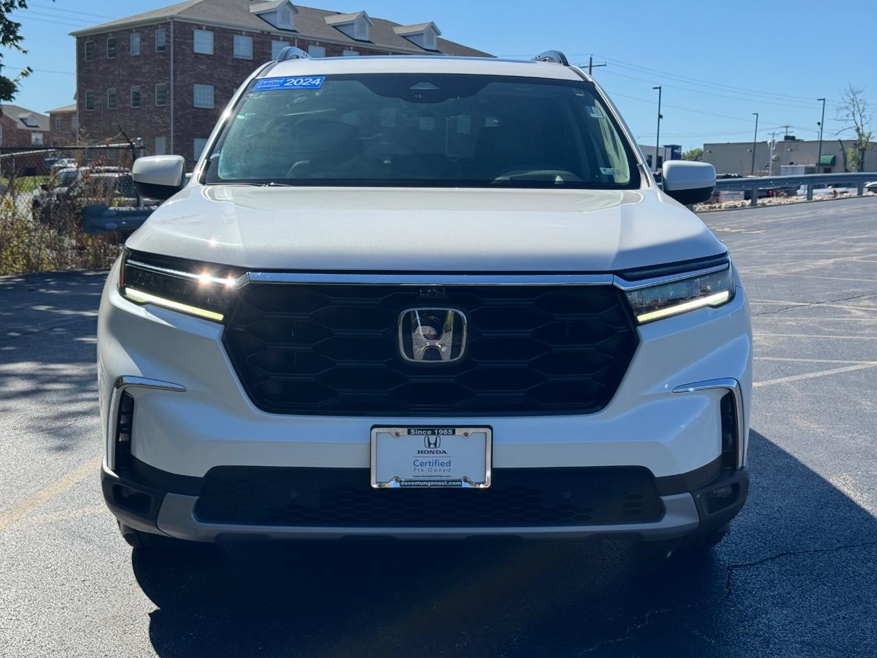 Honda Pilot Vehicle Full-screen Gallery Image 09