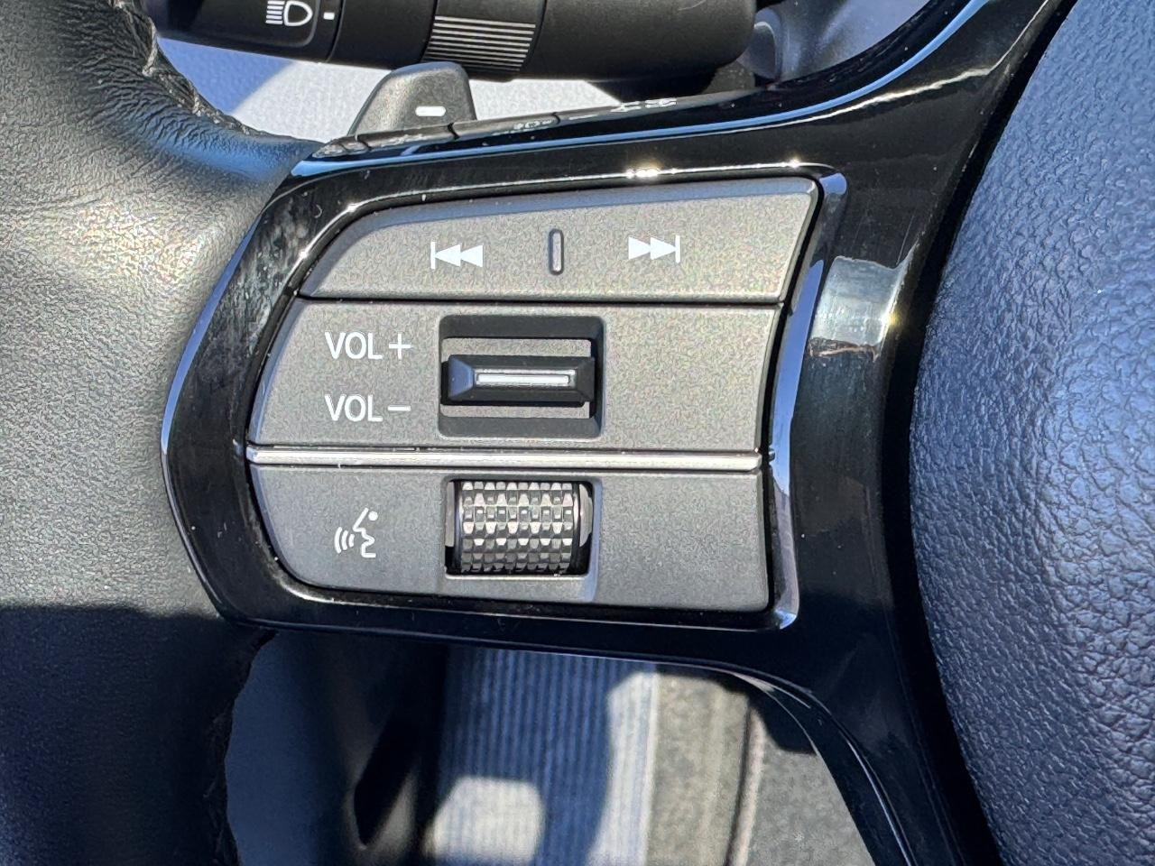 Honda Pilot Vehicle Full-screen Gallery Image 22