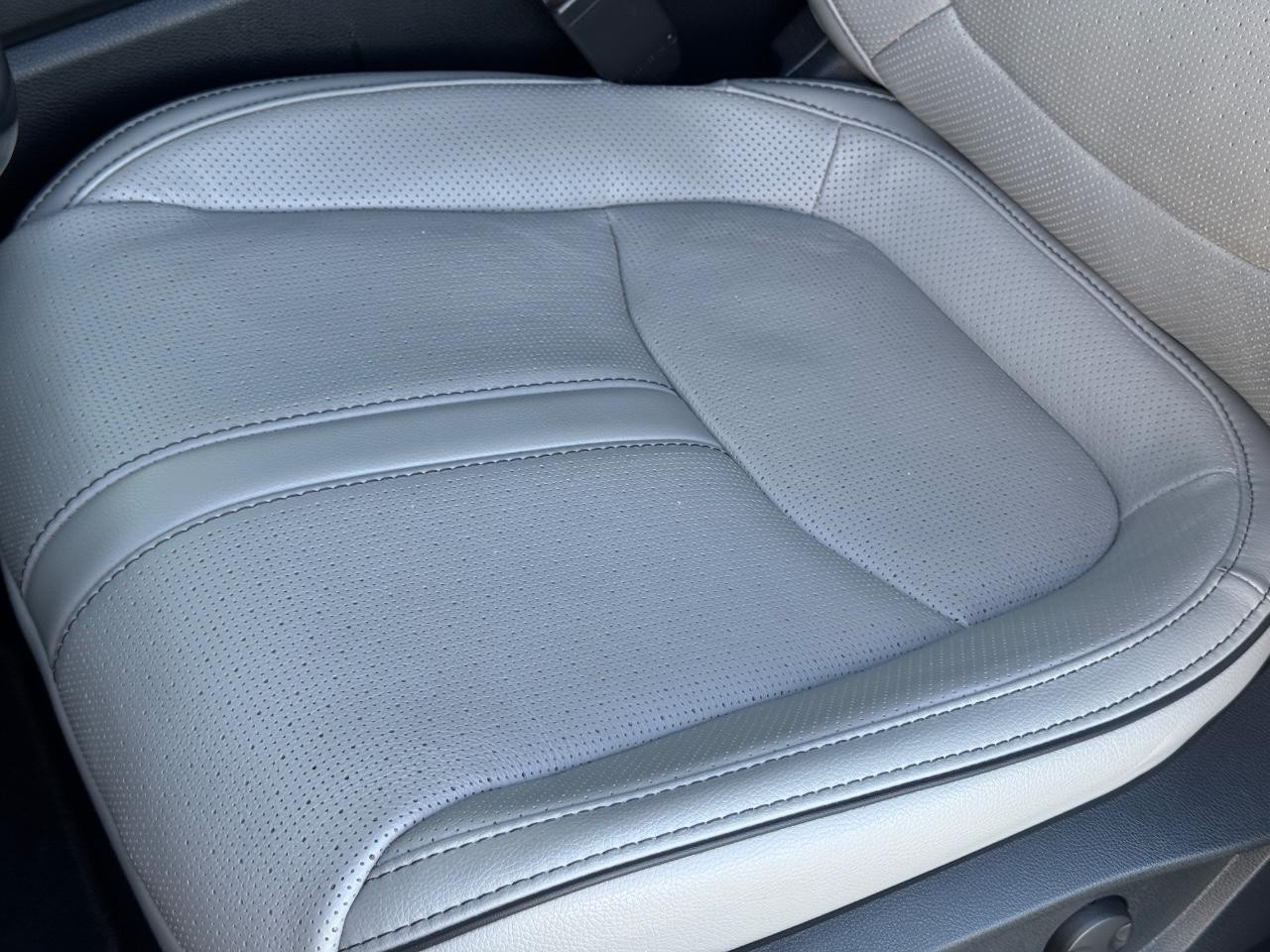 Honda Pilot Vehicle Full-screen Gallery Image 27