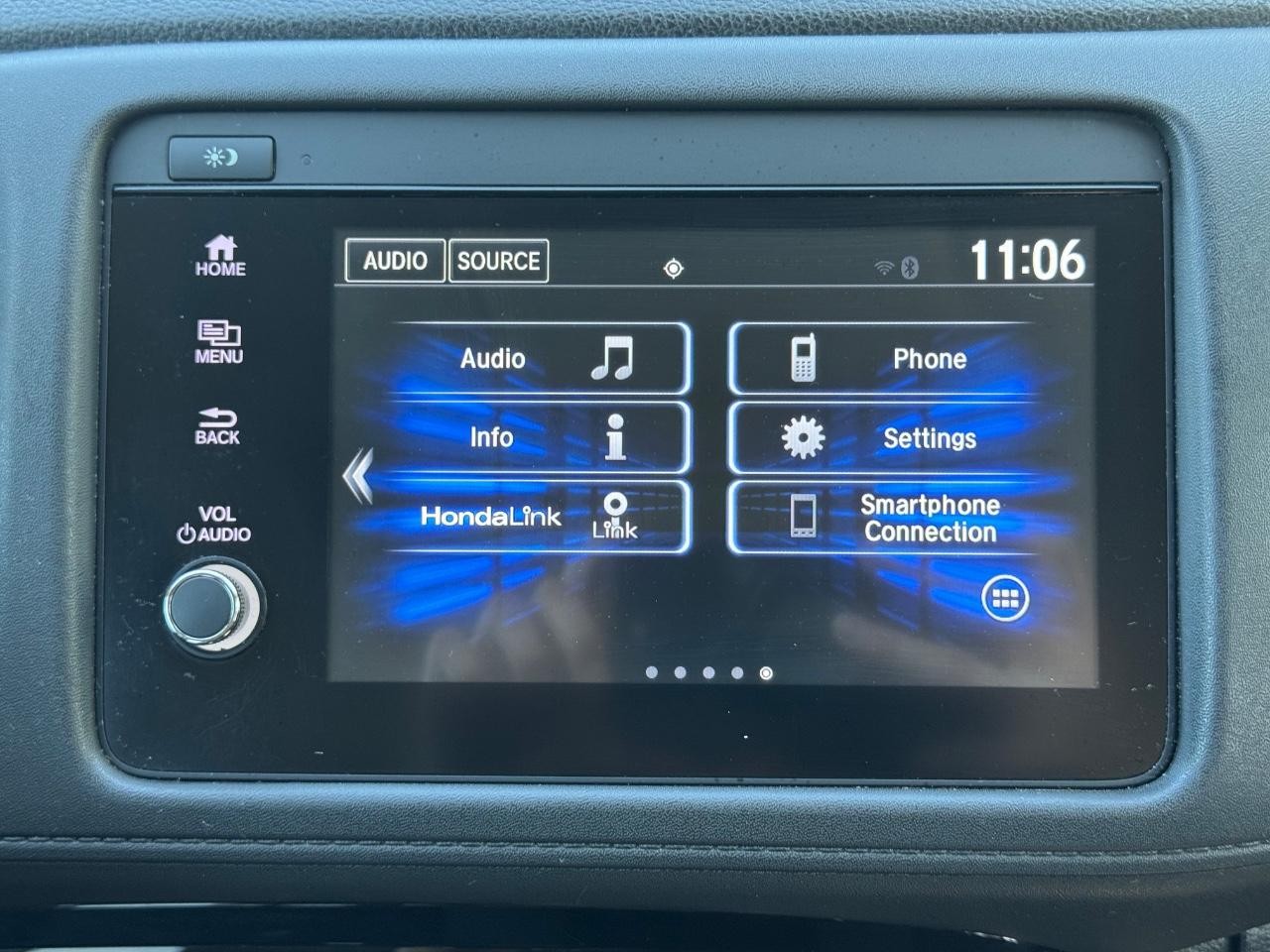 Honda HR-V Vehicle Full-screen Gallery Image 13