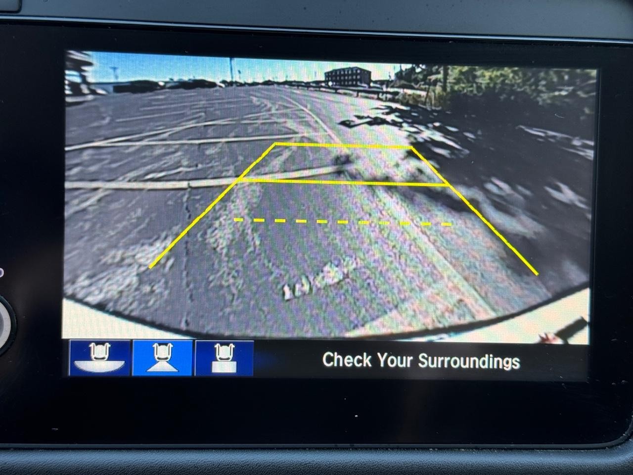 Honda HR-V Vehicle Full-screen Gallery Image 23